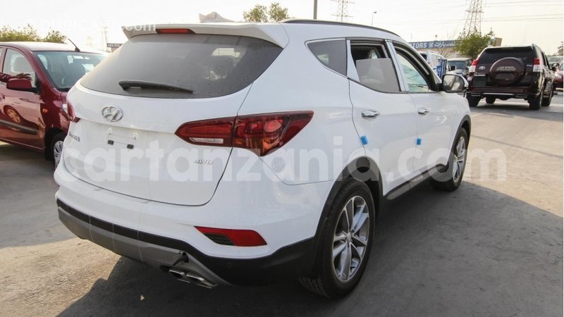 Big with watermark hyundai santa fe arusha import dubai 7292