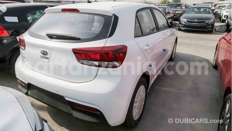 Big with watermark kia rio arusha import dubai 7295