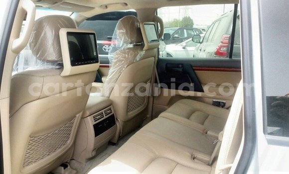 Buy Import Toyota Land Cruiser Other Car in Import - Dubai in Arusha Buy Import Toyota Land Cruiser Other Car in Import - Dubai in Arusha