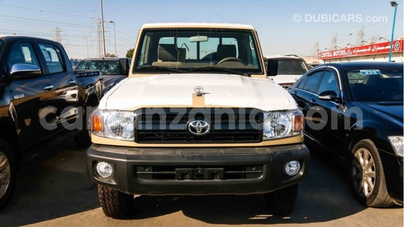 Big with watermark toyota land cruiser arusha import dubai 7304