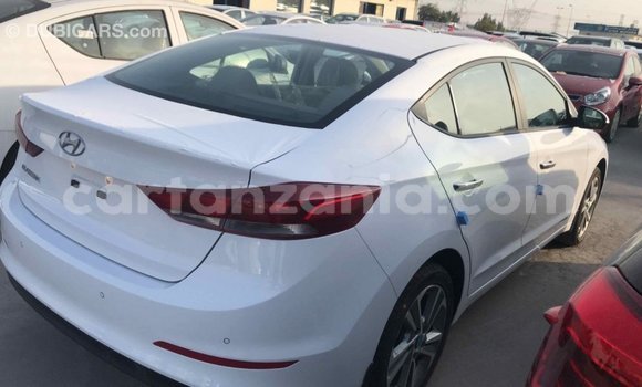 Nunua Imported Hyundai Elantra Nyeupe Gari ndani ya Import - Dubai nchini Arusha Nunua Imported Hyundai Elantra Nyeupe Gari ndani ya Import - Dubai nchini Arusha