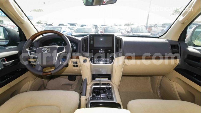 Big with watermark toyota land cruiser arusha import dubai 7307