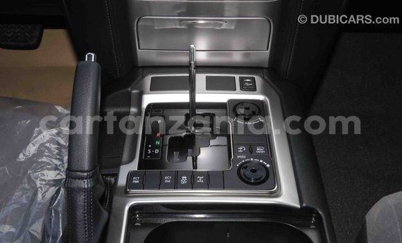 Buy Import Toyota Land Cruiser White Car in Import - Dubai in Arusha Buy Import Toyota Land Cruiser White Car in Import - Dubai in Arusha