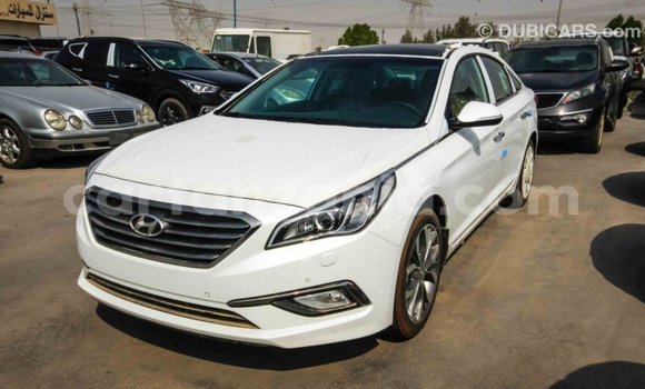Buy Import Hyundai Sonata White Car in Import - Dubai in Arusha Buy Import Hyundai Sonata White Car in Import - Dubai in Arusha
