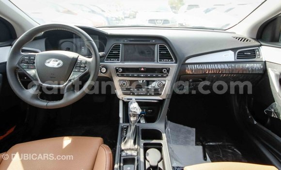 Buy Import Hyundai Sonata White Car in Import - Dubai in Arusha Buy Import Hyundai Sonata White Car in Import - Dubai in Arusha