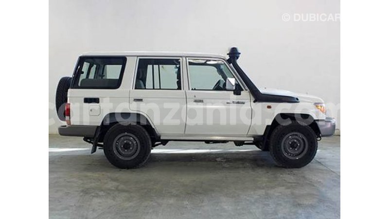 Big with watermark toyota land cruiser arusha import dubai 7314