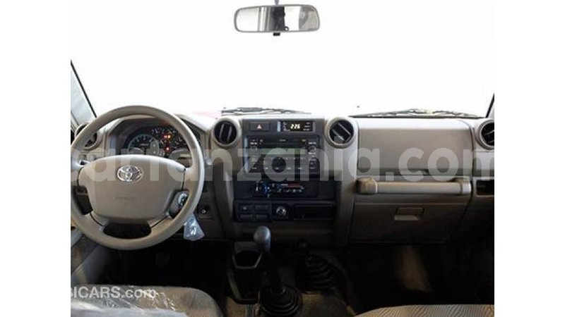 Big with watermark toyota land cruiser arusha import dubai 7314