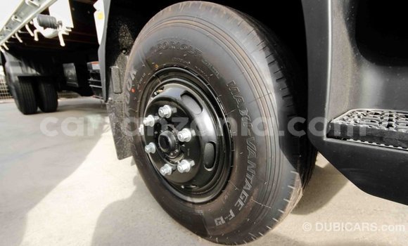 Buy Import Hyundai Accent White Car in Import - Dubai in Arusha Buy Import Hyundai Accent White Car in Import - Dubai in Arusha