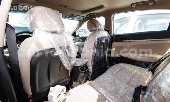 Nunua Imported Hyundai Elantra Nyeupe Gari ndani ya Import - Dubai nchini Arusha Nunua Imported Hyundai Elantra Nyeupe Gari ndani ya Import - Dubai nchini Arusha