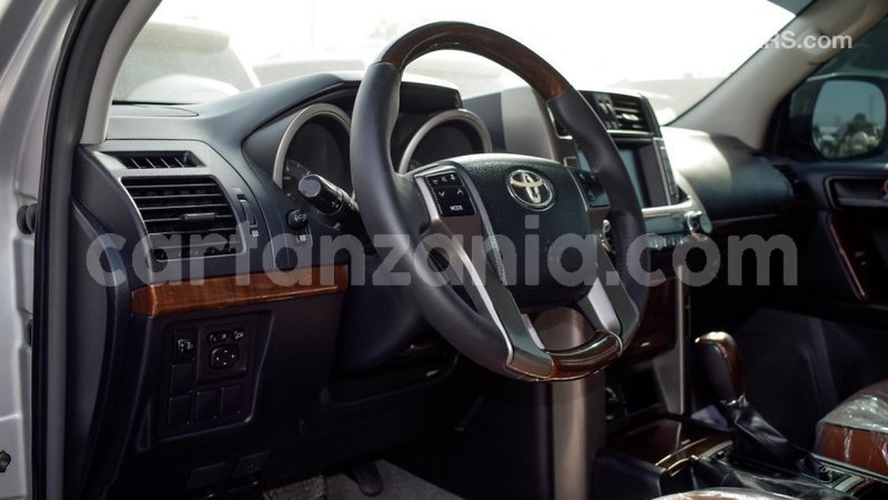 Big with watermark toyota prado arusha import dubai 7323