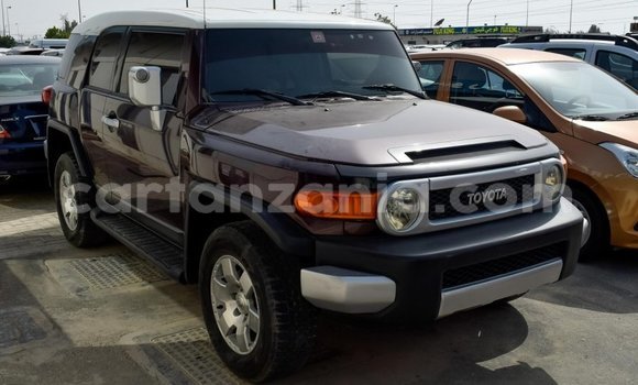 Buy Import Toyota FJ Cruiser Other Car in Import - Dubai in Arusha Buy Import Toyota FJ Cruiser Other Car in Import - Dubai in Arusha