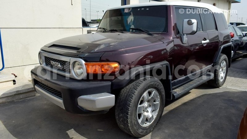 Big with watermark toyota fj cruiser arusha import dubai 7325