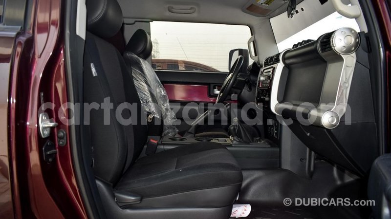 Big with watermark toyota fj cruiser arusha import dubai 7325