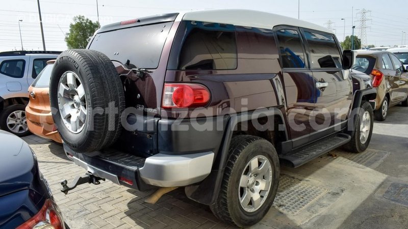 Big with watermark toyota fj cruiser arusha import dubai 7325