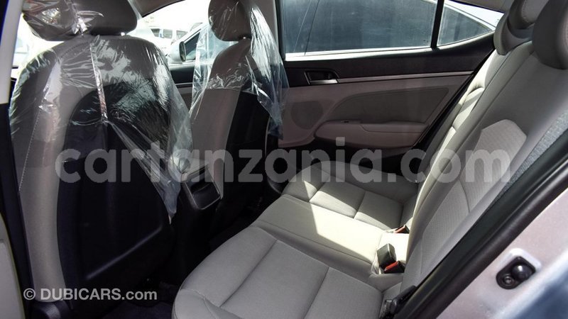 Big with watermark hyundai elantra arusha import dubai 7327