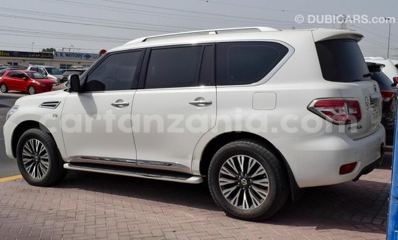 Buy Import Nissan Patrol White Car in Import - Dubai in Arusha Buy Import Nissan Patrol White Car in Import - Dubai in Arusha