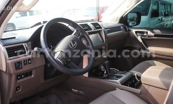 Nunua Imported Lexus GX Nyeupe Gari ndani ya Import - Dubai nchini Arusha Nunua Imported Lexus GX Nyeupe Gari ndani ya Import - Dubai nchini Arusha