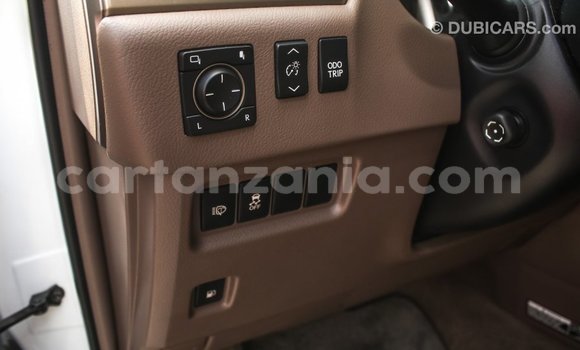 Nunua Imported Lexus GX Nyeupe Gari ndani ya Import - Dubai nchini Arusha Nunua Imported Lexus GX Nyeupe Gari ndani ya Import - Dubai nchini Arusha
