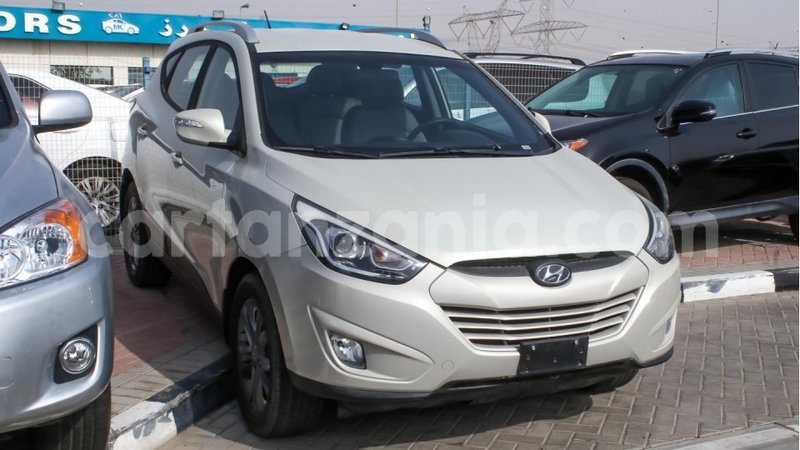 Big with watermark hyundai tucson arusha import dubai 7336