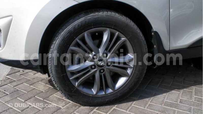 Big with watermark hyundai tucson arusha import dubai 7336