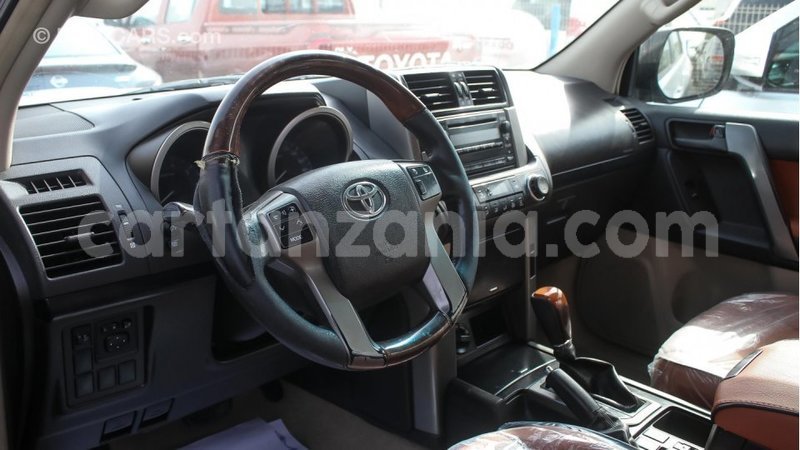 Big with watermark toyota prado arusha import dubai 7337