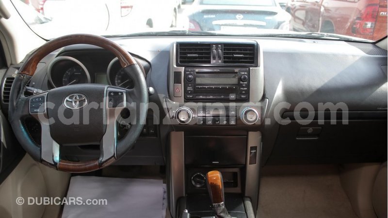 Big with watermark toyota prado arusha import dubai 7337