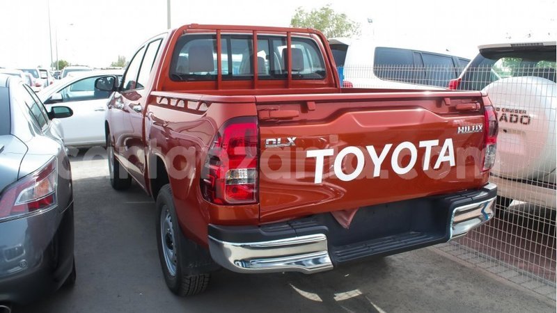 Big with watermark toyota hilux arusha import dubai 7338