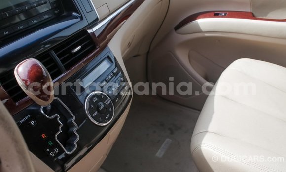 Nunua Imported Toyota Previa Nyeupe Gari ndani ya Import - Dubai nchini Arusha Nunua Imported Toyota Previa Nyeupe Gari ndani ya Import - Dubai nchini Arusha