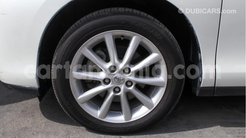 Big with watermark toyota previa arusha import dubai 7339