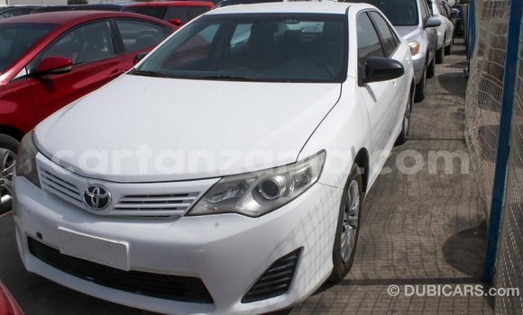 Buy Import Toyota Camry White Car in Import - Dubai in Arusha Buy Import Toyota Camry White Car in Import - Dubai in Arusha