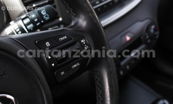 Buy Import Kia Sorento Other Car in Import - Dubai in Arusha Buy Import Kia Sorento Other Car in Import - Dubai in Arusha
