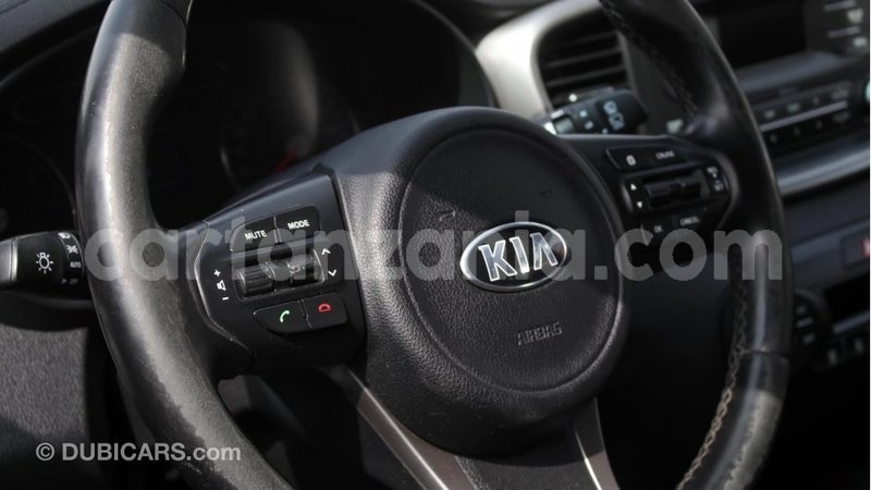 Big with watermark kia sorento arusha import dubai 7341