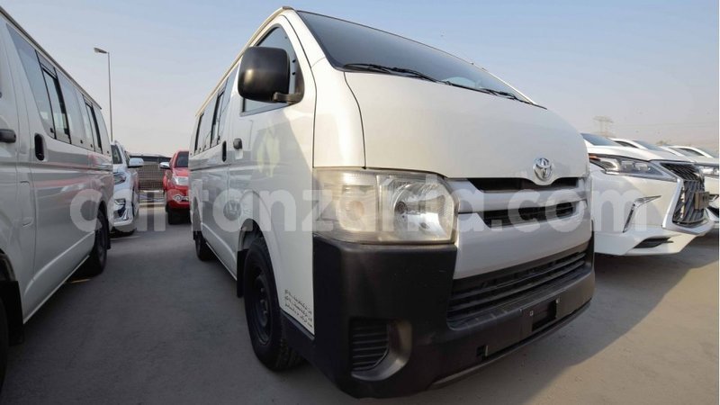 Big with watermark toyota hiace arusha import dubai 7343