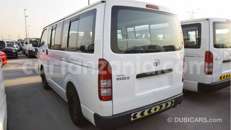 Big with watermark toyota hiace arusha import dubai 7343