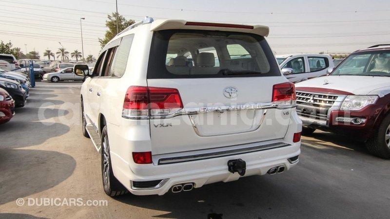 Big with watermark toyota land cruiser arusha import dubai 7346