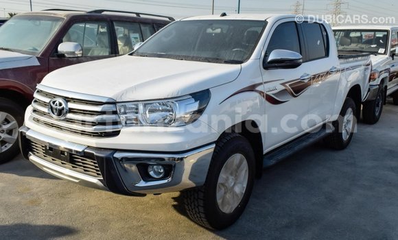 Buy Import Toyota Hilux White Car in Import - Dubai in Arusha Buy Import Toyota Hilux White Car in Import - Dubai in Arusha