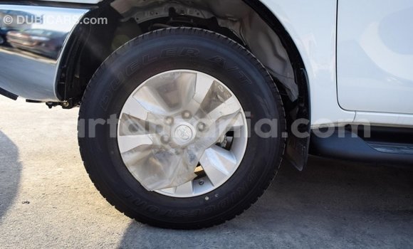 Buy Import Toyota Hilux White Car in Import - Dubai in Arusha Buy Import Toyota Hilux White Car in Import - Dubai in Arusha
