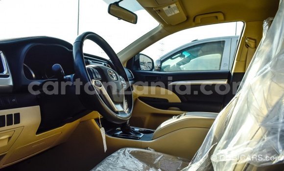 Buy Import Toyota Highlander Black Car in Import - Dubai in Arusha Buy Import Toyota Highlander Black Car in Import - Dubai in Arusha