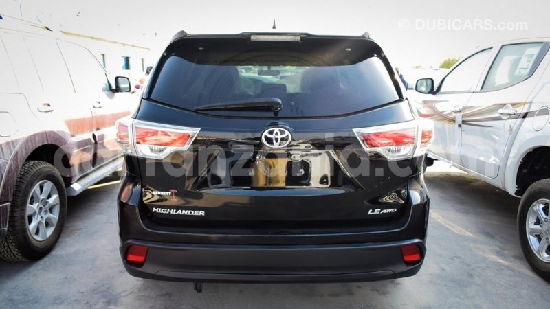 Big with watermark toyota highlander arusha import dubai 7349