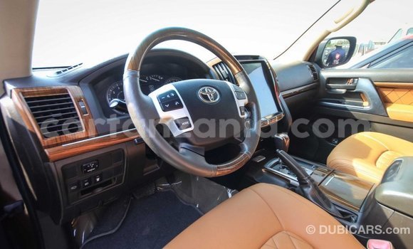 Nunua Imported Toyota Land Cruiser Brown Gari ndani ya Import - Dubai nchini Arusha Nunua Imported Toyota Land Cruiser Brown Gari ndani ya Import - Dubai nchini Arusha