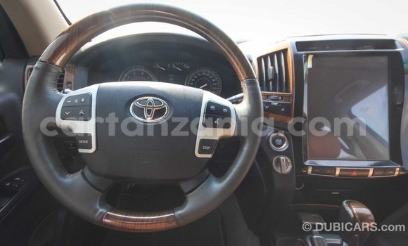 Nunua Imported Toyota Land Cruiser Brown Gari ndani ya Import - Dubai nchini Arusha Nunua Imported Toyota Land Cruiser Brown Gari ndani ya Import - Dubai nchini Arusha