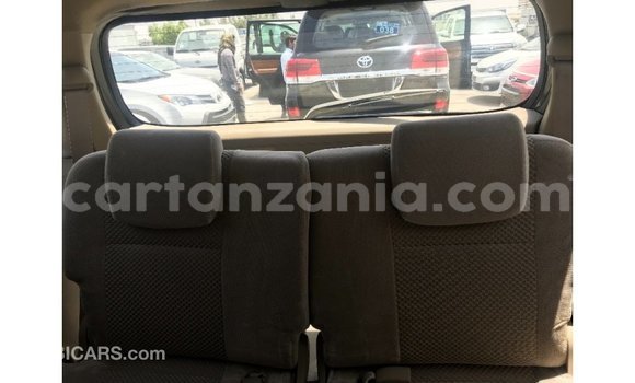 Nunua Imported Toyota Fortuner Nyeusi Gari ndani ya Import - Dubai nchini Arusha Nunua Imported Toyota Fortuner Nyeusi Gari ndani ya Import - Dubai nchini Arusha