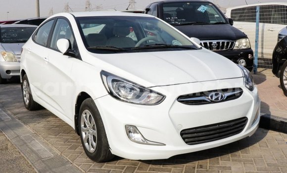 Buy Import Hyundai Accent White Car in Import - Dubai in Arusha Buy Import Hyundai Accent White Car in Import - Dubai in Arusha