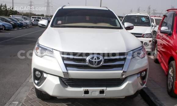Buy Import Toyota Fortuner White Car in Import - Dubai in Arusha Buy Import Toyota Fortuner White Car in Import - Dubai in Arusha