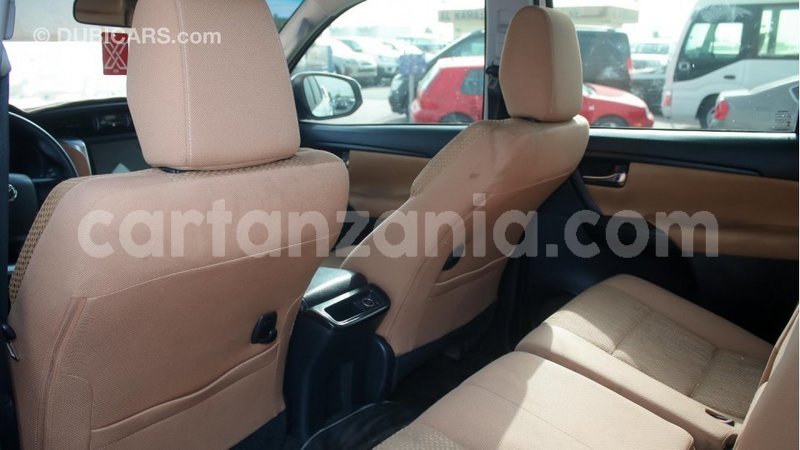 Big with watermark toyota fortuner arusha import dubai 7361