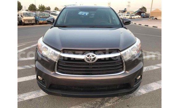 Nunua Imported Toyota Highlander Nyingine Gari ndani ya Import - Dubai nchini Arusha Nunua Imported Toyota Highlander Nyingine Gari ndani ya Import - Dubai nchini Arusha