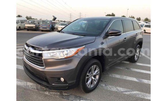Nunua Imported Toyota Highlander Nyingine Gari ndani ya Import - Dubai nchini Arusha Nunua Imported Toyota Highlander Nyingine Gari ndani ya Import - Dubai nchini Arusha