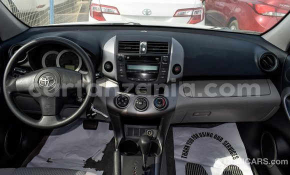 Nunua Imported Toyota Ade Nyingine Lori ndani ya Import - Dubai nchini Arusha Nunua Imported Toyota Ade Nyingine Lori ndani ya Import - Dubai nchini Arusha