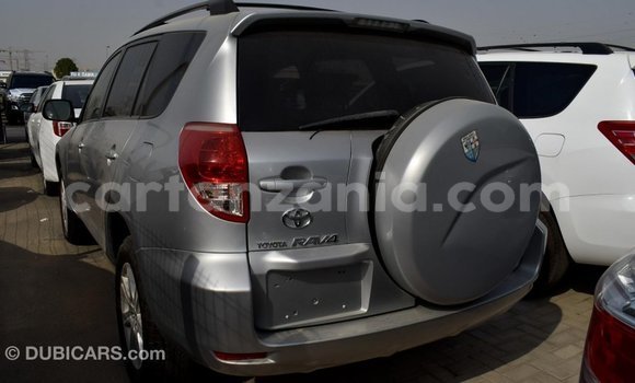 Nunua Imported Toyota Ade Nyingine Lori ndani ya Import - Dubai nchini Arusha Nunua Imported Toyota Ade Nyingine Lori ndani ya Import - Dubai nchini Arusha