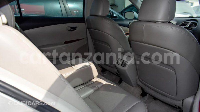 Big with watermark lexus es arusha import dubai 7415